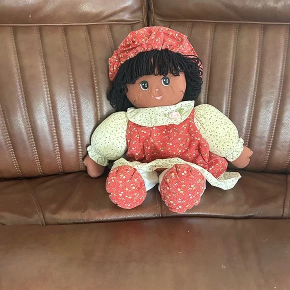 Floral Red and Brown Rag Doll yarn hair - Picture 2 of 4